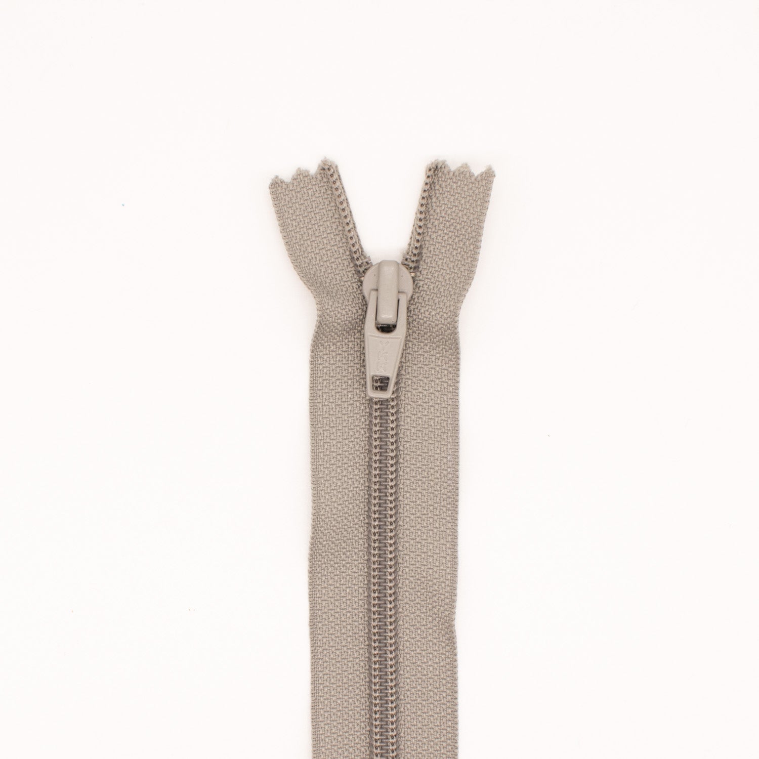 YKK Close End Plastic Zip 55CM