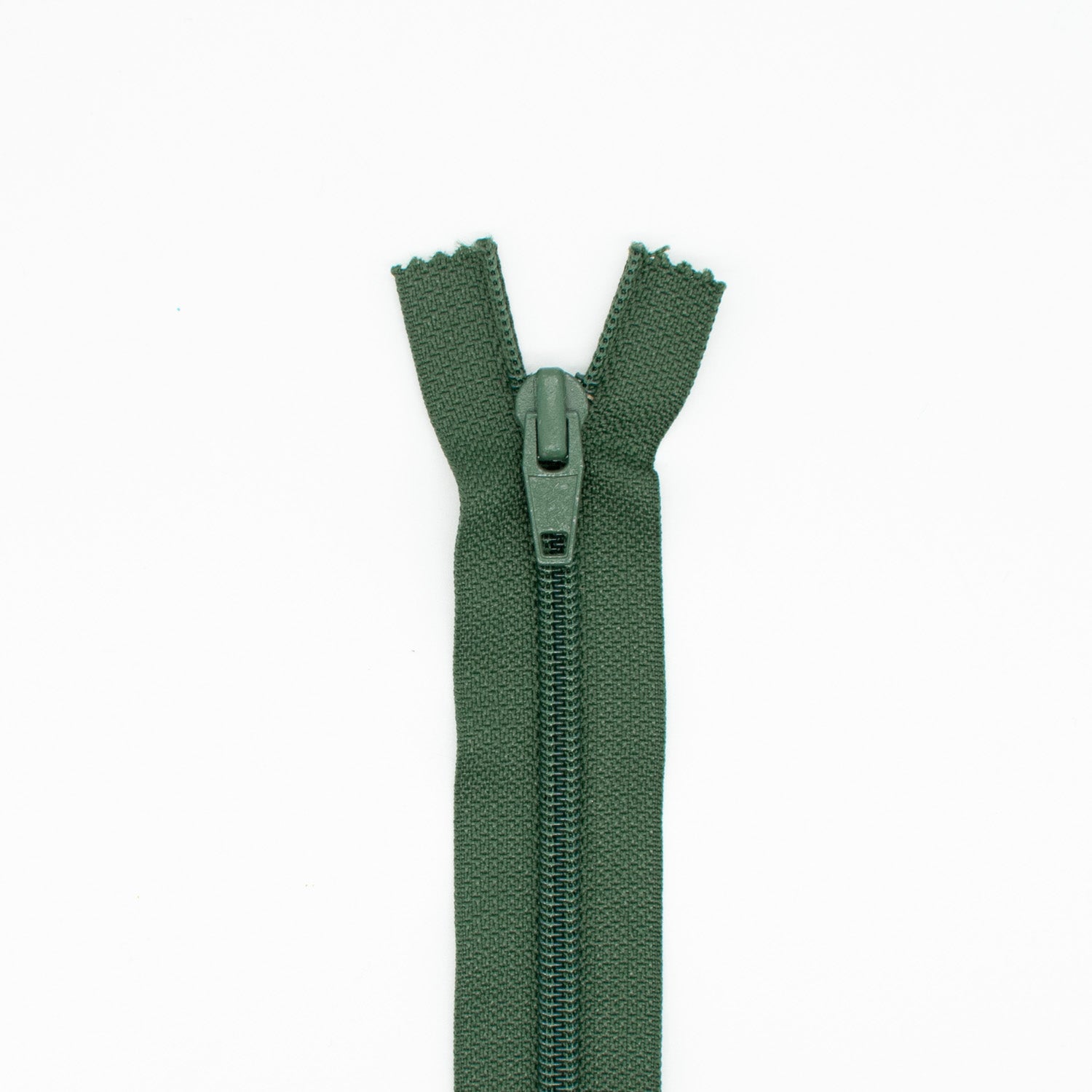 YKK Close End Plastic Zip 55CM