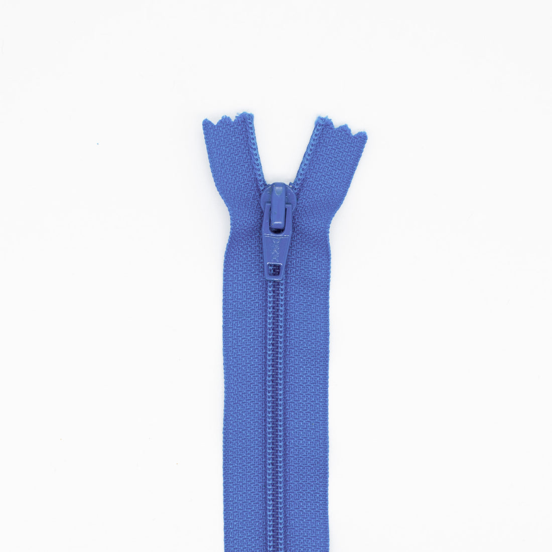 YKK Close End Plastic Zip 75CM B14-Blue