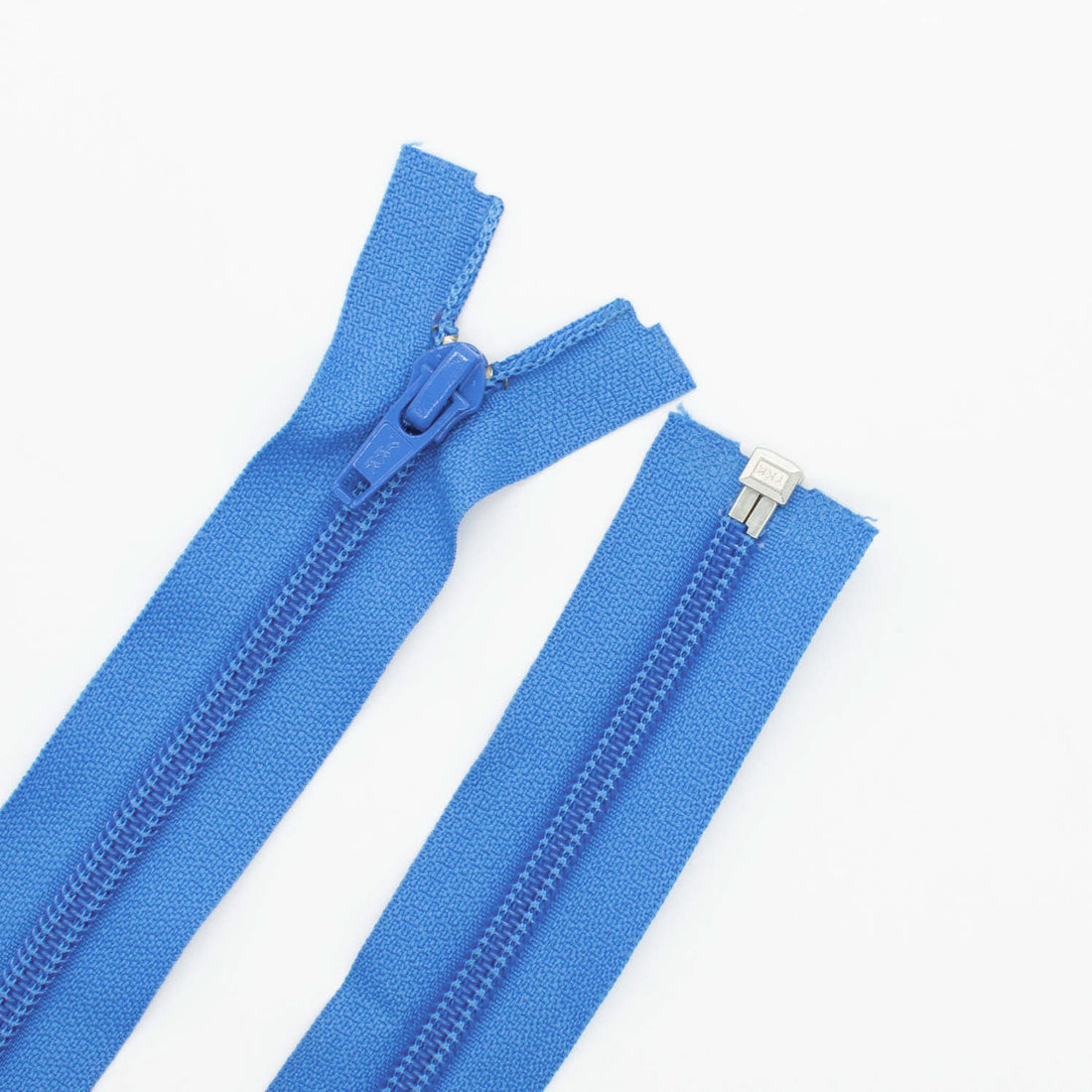 YKK Open End Plastic Zip 42CM
