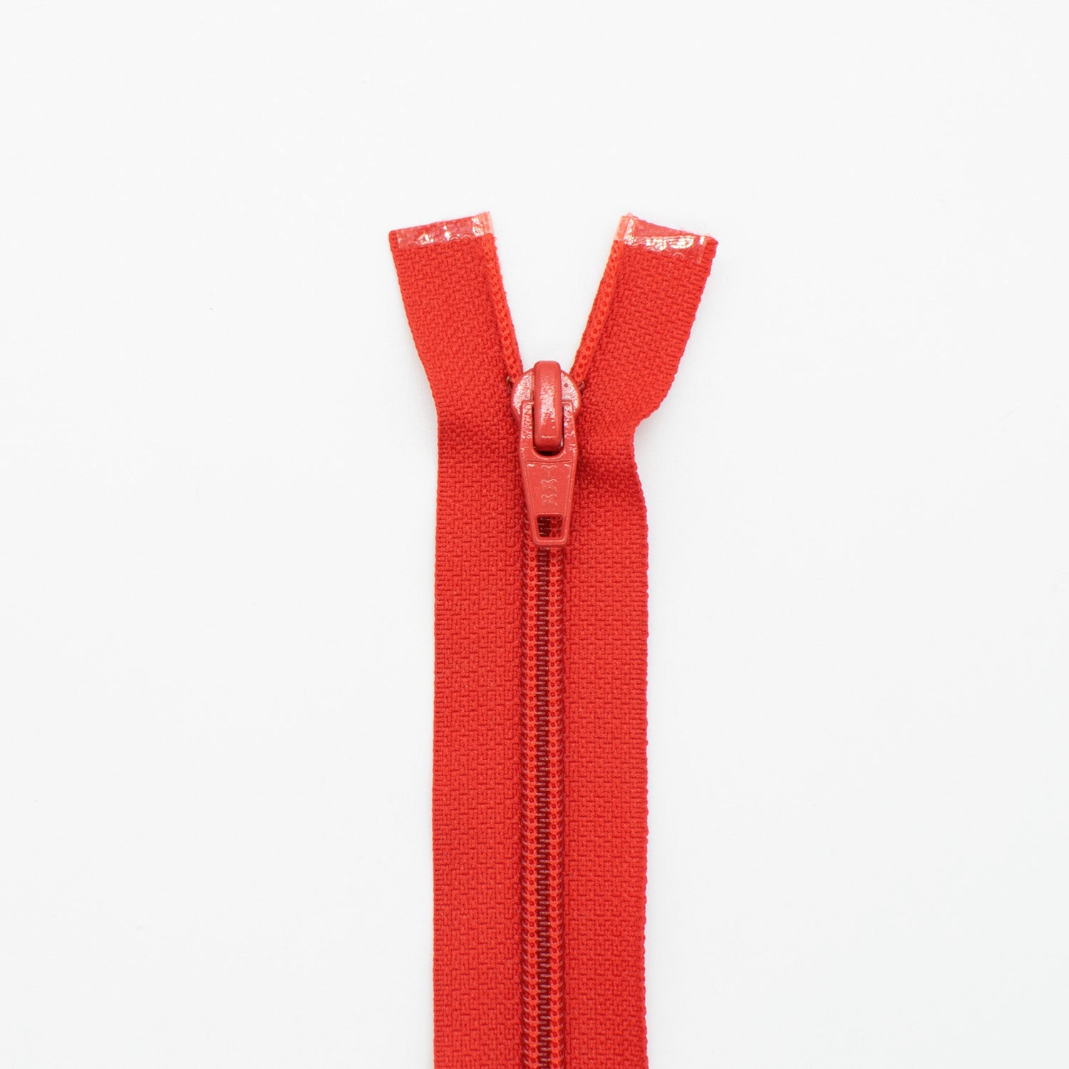 YKK Open End Plastic Zip 29CM