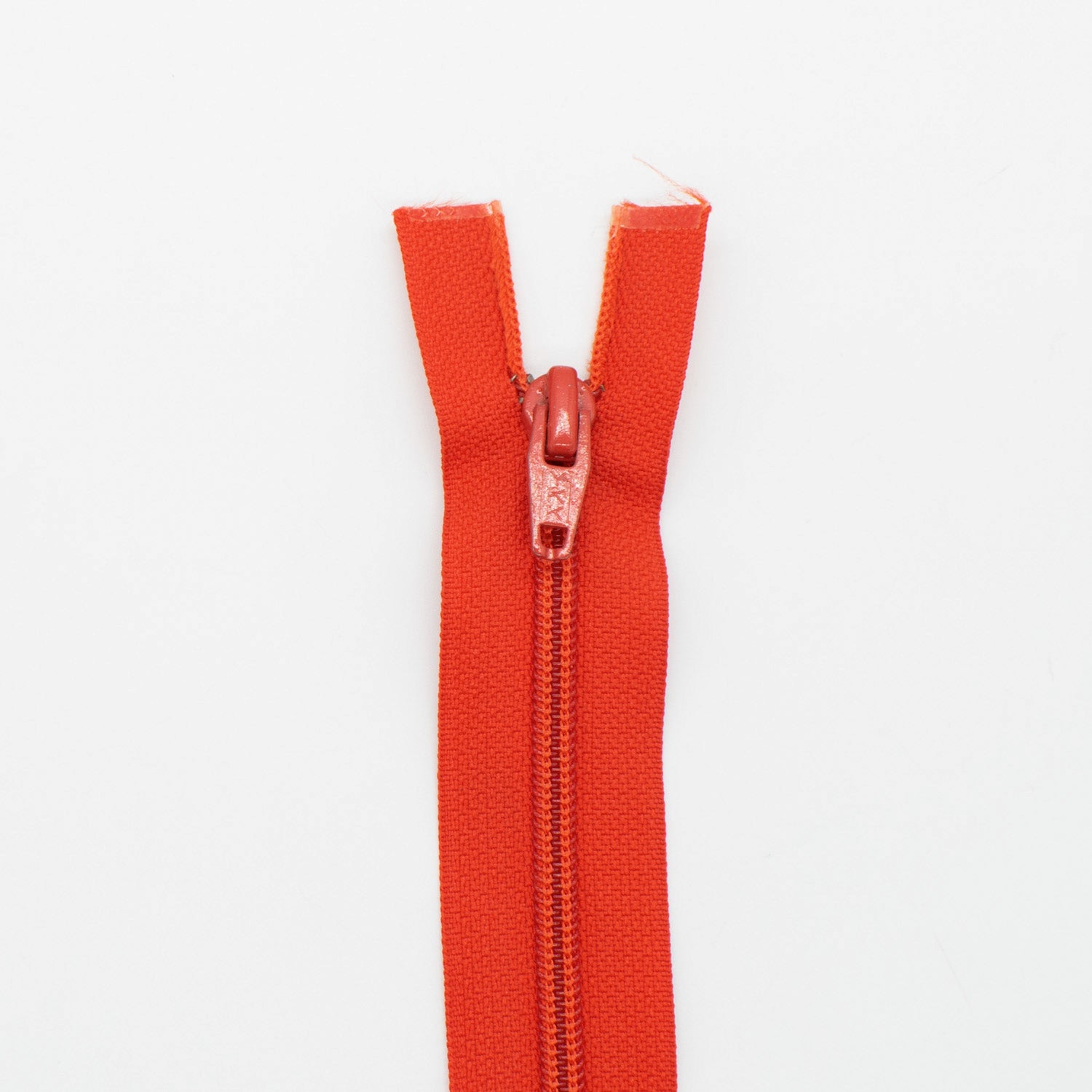 YKK Open End Plastic Zip 34CM
