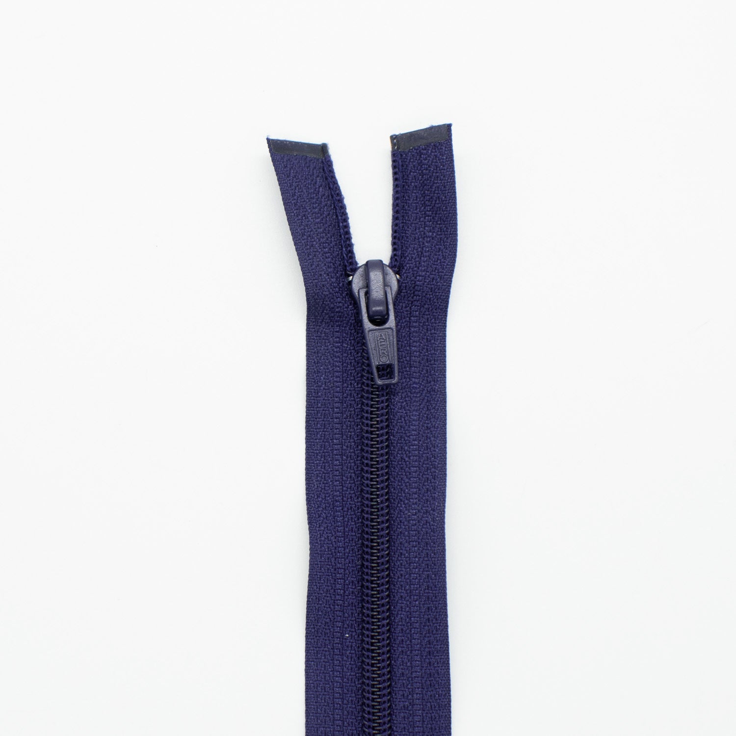 YKK Open End Plastic Zip 35CM