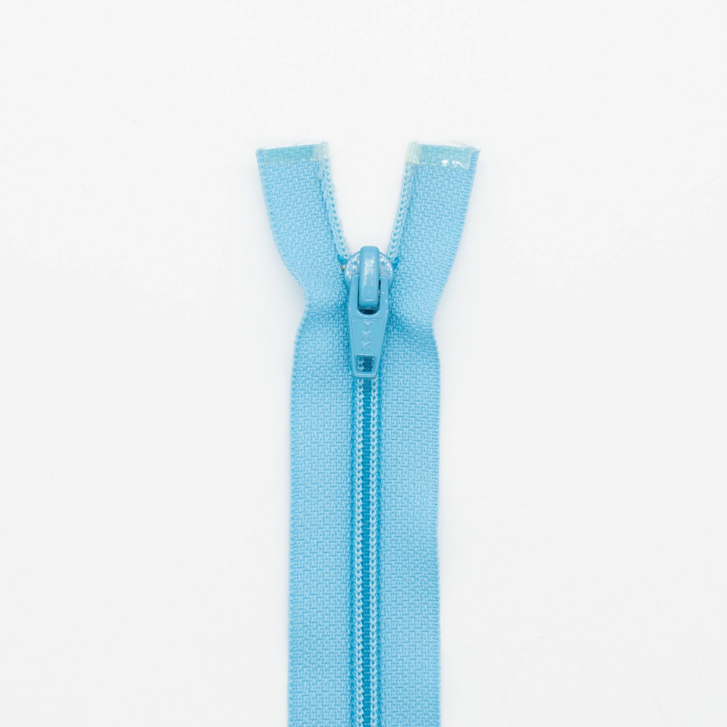 YKK Open End Plastic Zip 39CM