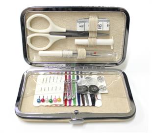 SEW EASY SEWING KIT - SEWING MACHINE PRINT